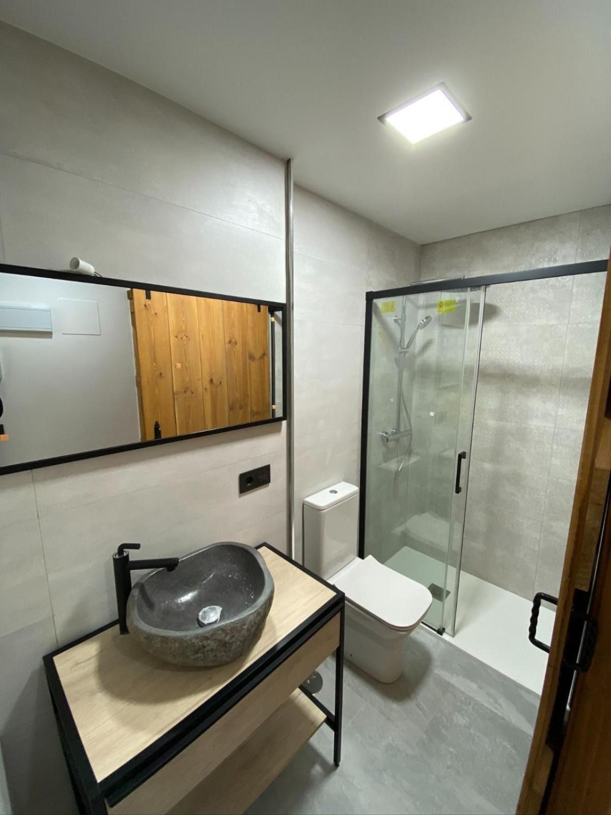 Centrico, Luminoso Y Equipado Appartement Madrid Buitenkant foto